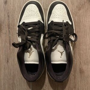 Air jordan sneakers brown and white